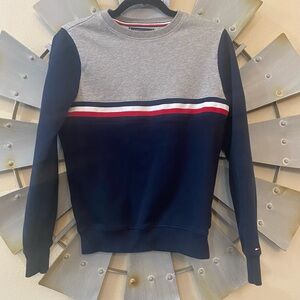 EUC Tommy Hilfiger Women’s Blue and Gray Crewneck Sweatshirt